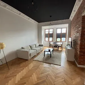 Wyjatkowy Apartament Blisko Rynku Wrocław
